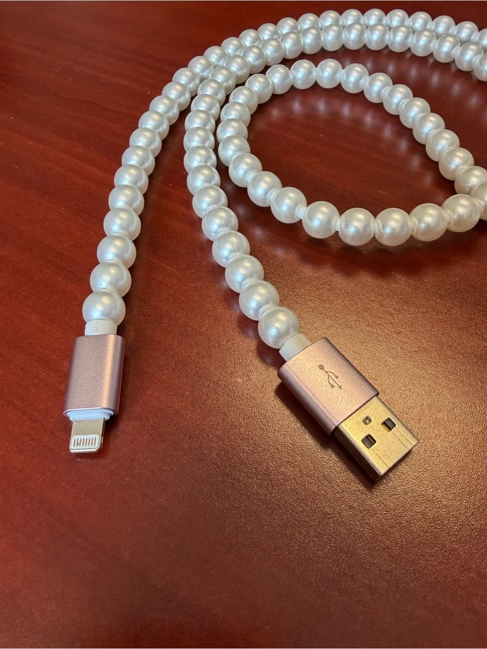Pearl Beaded Lightning to USB Charging Cable - White